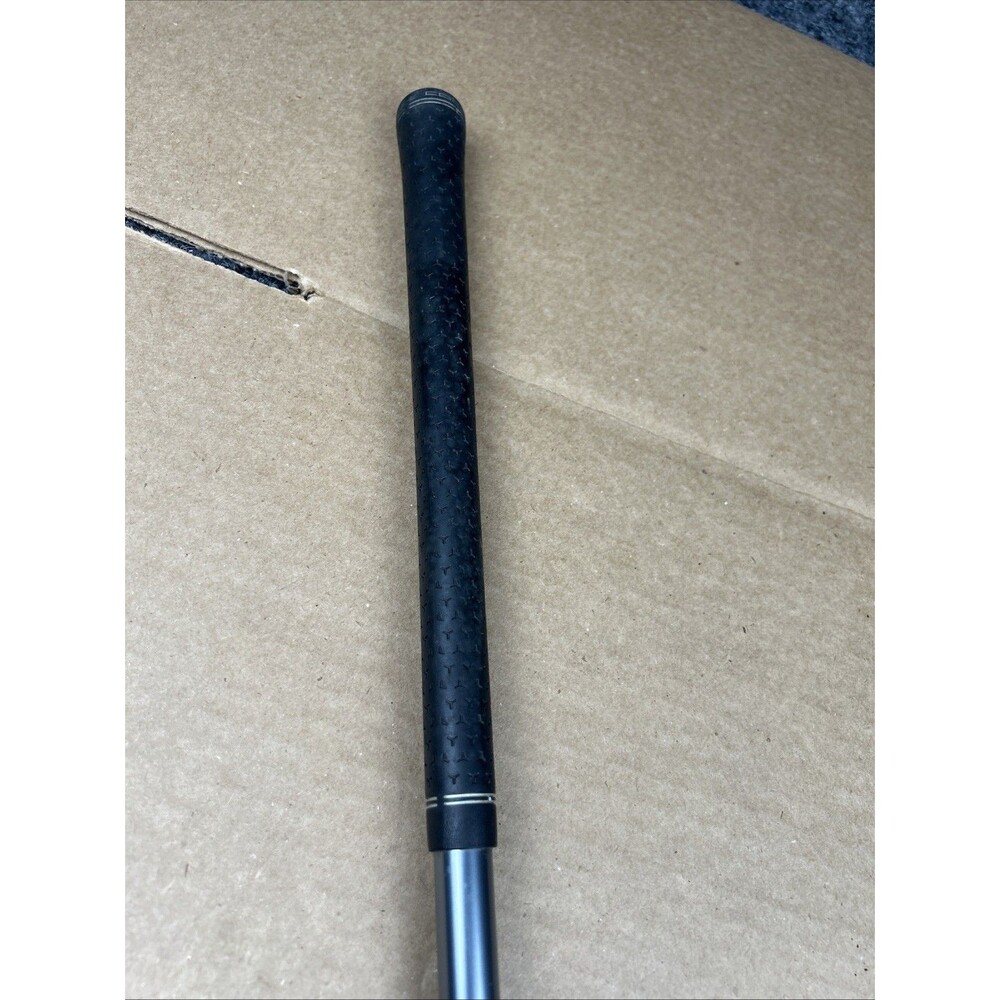 King Cobra L5V Driver 9.5° Regular Flex Graphite RH 46” Headcover - Picture 14 of 16